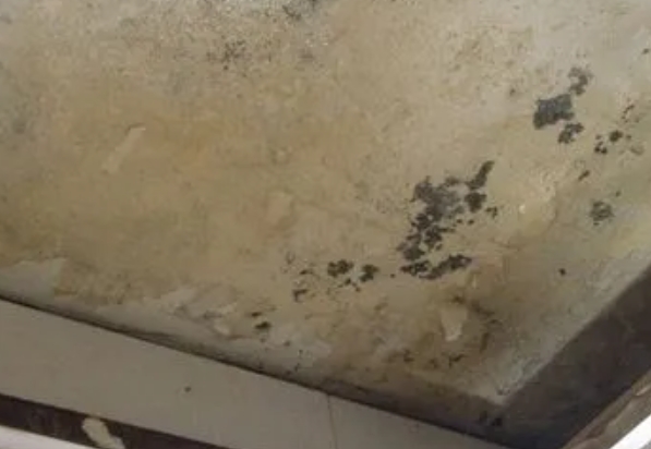 綦江阳台漏水维修公司分享下綦江卫生间渗水维修需要注意哪些问题。